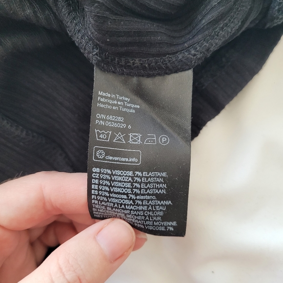 Rib knit midi dress, size small - Picture 4 of 6